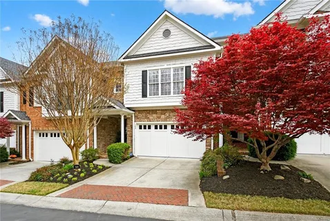 $715,000 | 5492 Glenridge Drive, Unit 580, Sandy Springs, GA 30342