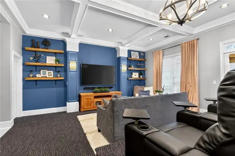 $715,000 | 5492 Glenridge Drive, Unit 580, Sandy Springs, GA 30342