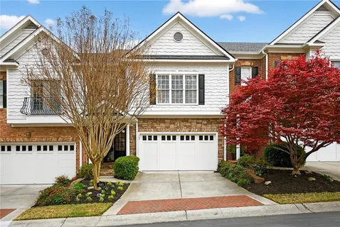 $715,000 | 5492 Glenridge Drive, Unit 580, Sandy Springs, GA 30342