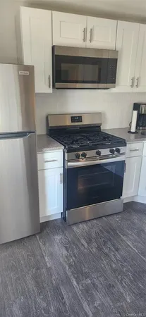 $2,500 | 45 Harrison Avenue, Unit UPPR, Lynbrook, NY 11563