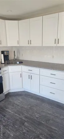 $2,500 | 45 Harrison Avenue, Unit UPPR, Lynbrook, NY 11563