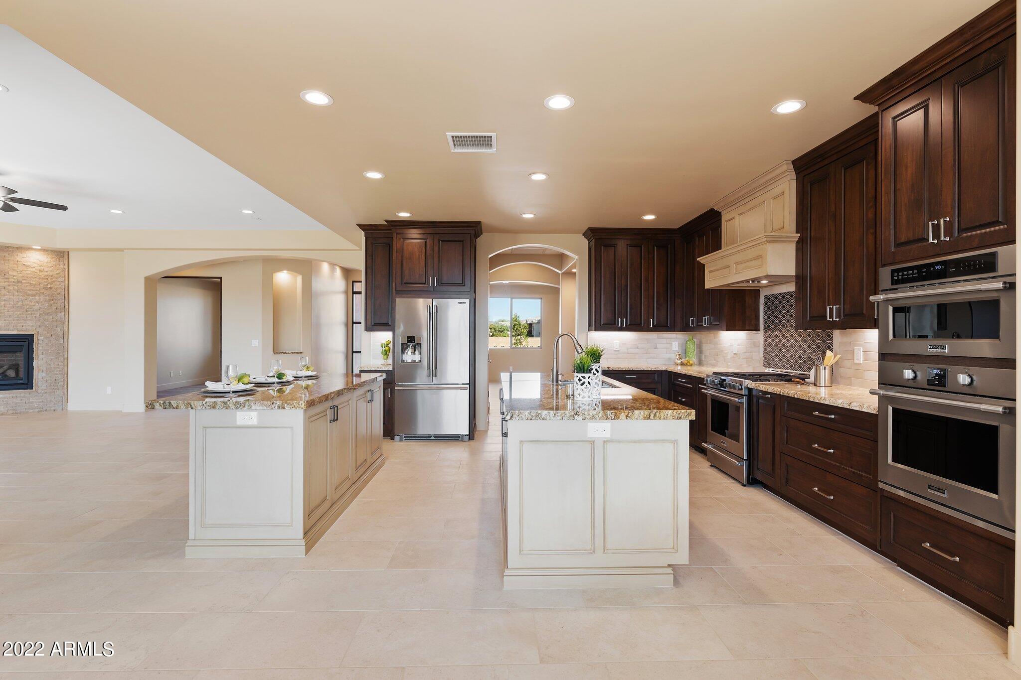 1315 West Irvine Road Phoenix, AZ 85086 - Photo 11 of 34 Thoughtful Details throughout