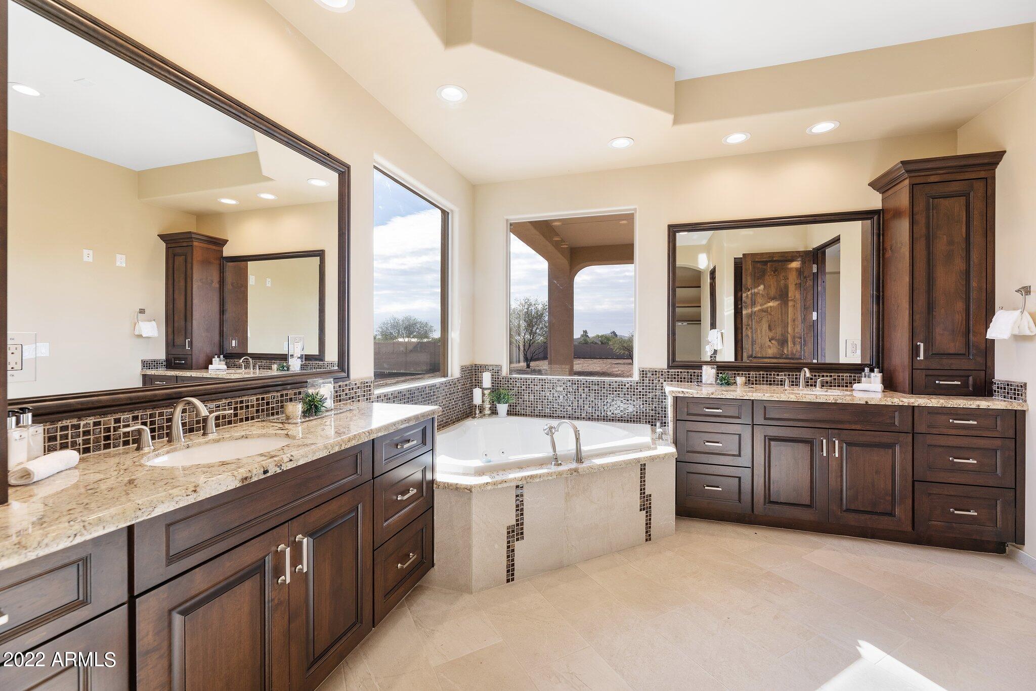 1315 West Irvine Road Phoenix, AZ 85086 - Photo 15 of 34 Dual Vanities