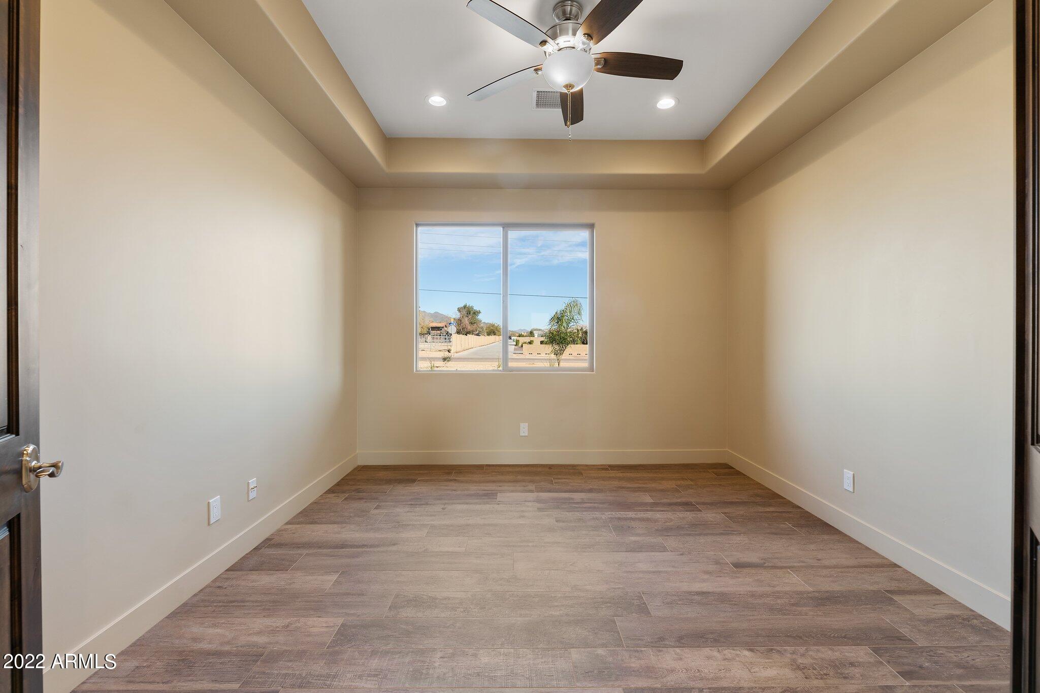 1315 West Irvine Road Phoenix, AZ 85086 - Photo 21 of 34 Office, Den, Flex Space
