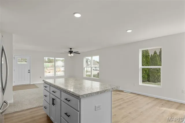 $329,000 | 1016 Fox Manor Court, Staunton, IL 62088