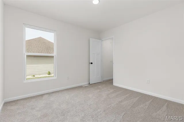 $329,000 | 1016 Fox Manor Court, Staunton, IL 62088