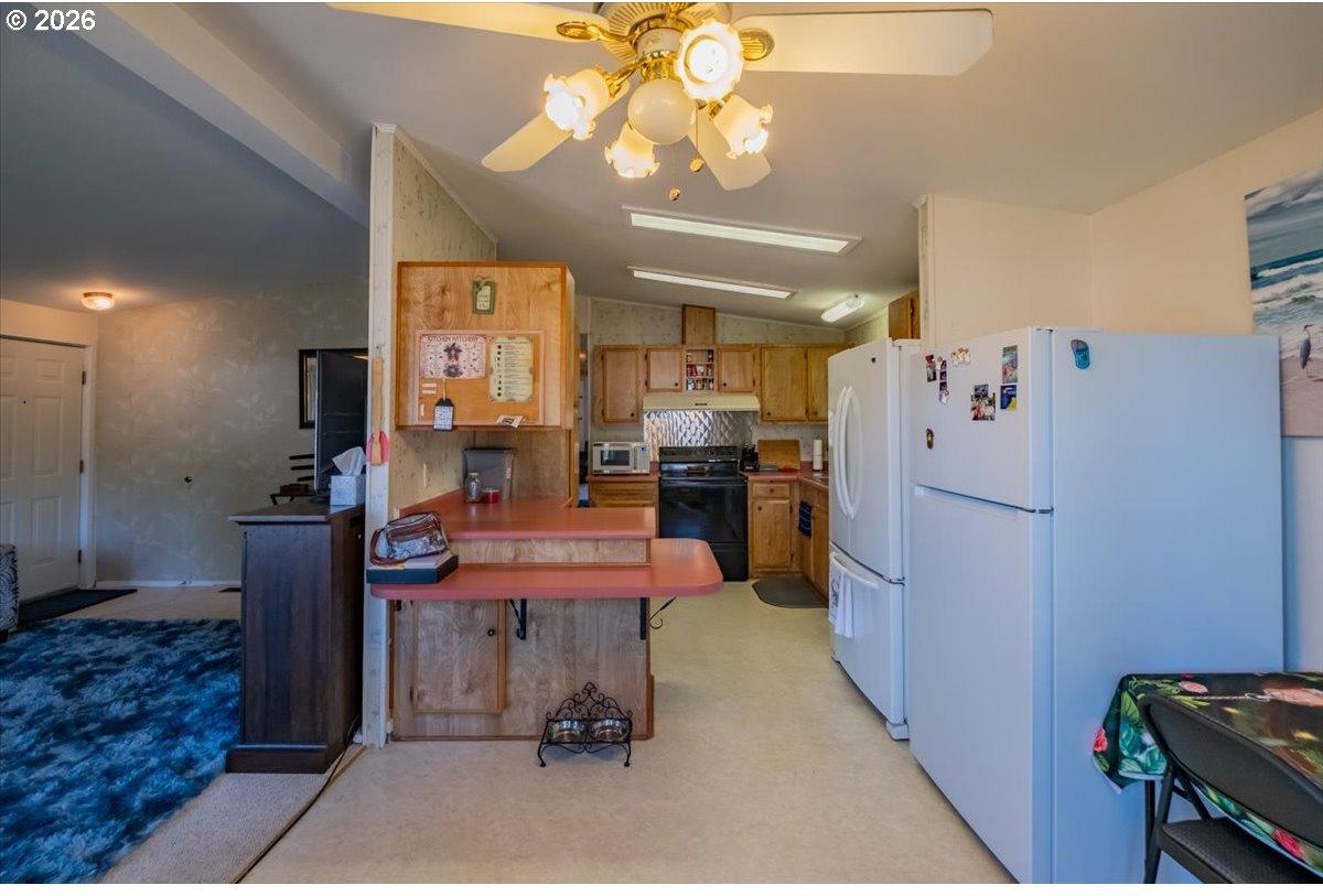 4915 Swegle Road Northeast, Unit 13 Salem, OR 97301 - Photo 9 of 28 Gallery Image 9