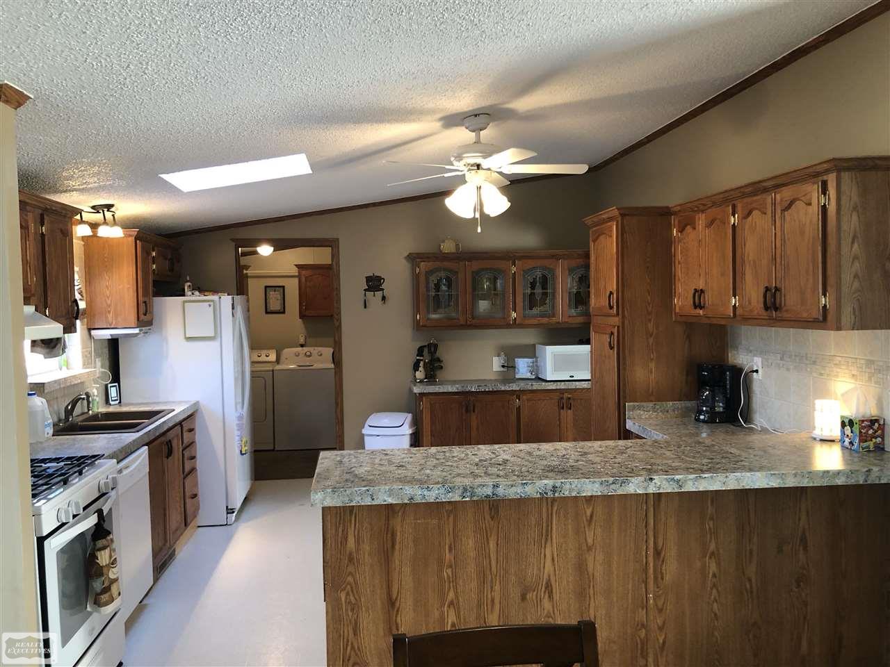 6540 Jeddo Road Jeddo, MI 48032 - Photo 2 of 35 31366740-2.JPG