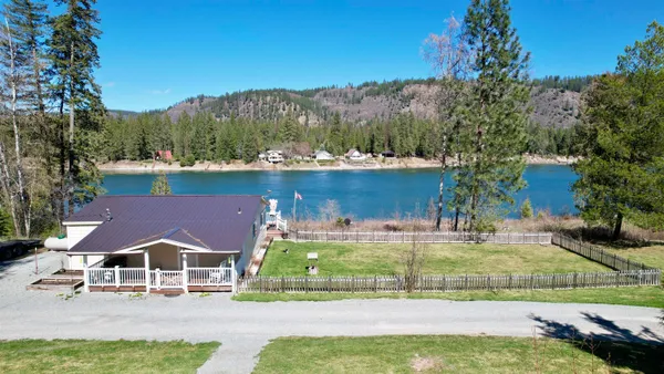 $850,000 | 400333 20th Highway, Cusick, WA 99119