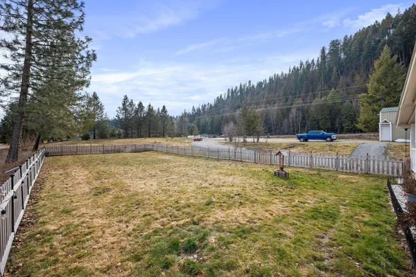 $850,000 | 400333 20th Highway, Cusick, WA 99119