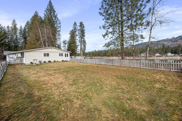 $850,000 | 400333 20th Highway, Cusick, WA 99119