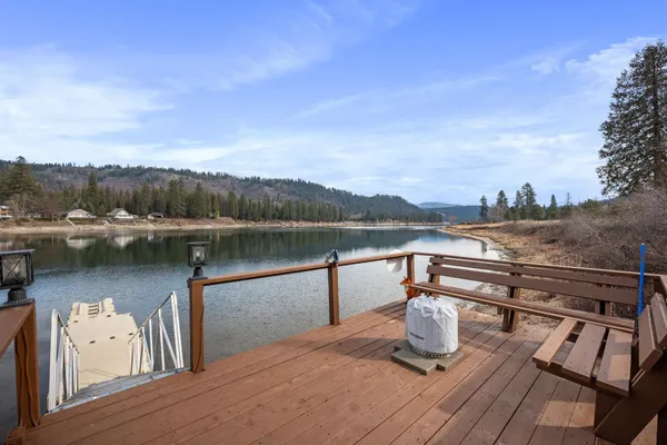 $850,000 | 400333 20th Highway, Cusick, WA 99119