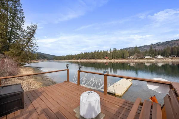 $850,000 | 400333 20th Highway, Cusick, WA 99119