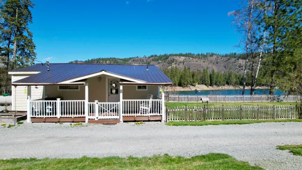 $850,000 | 400333 20th Highway, Cusick, WA 99119