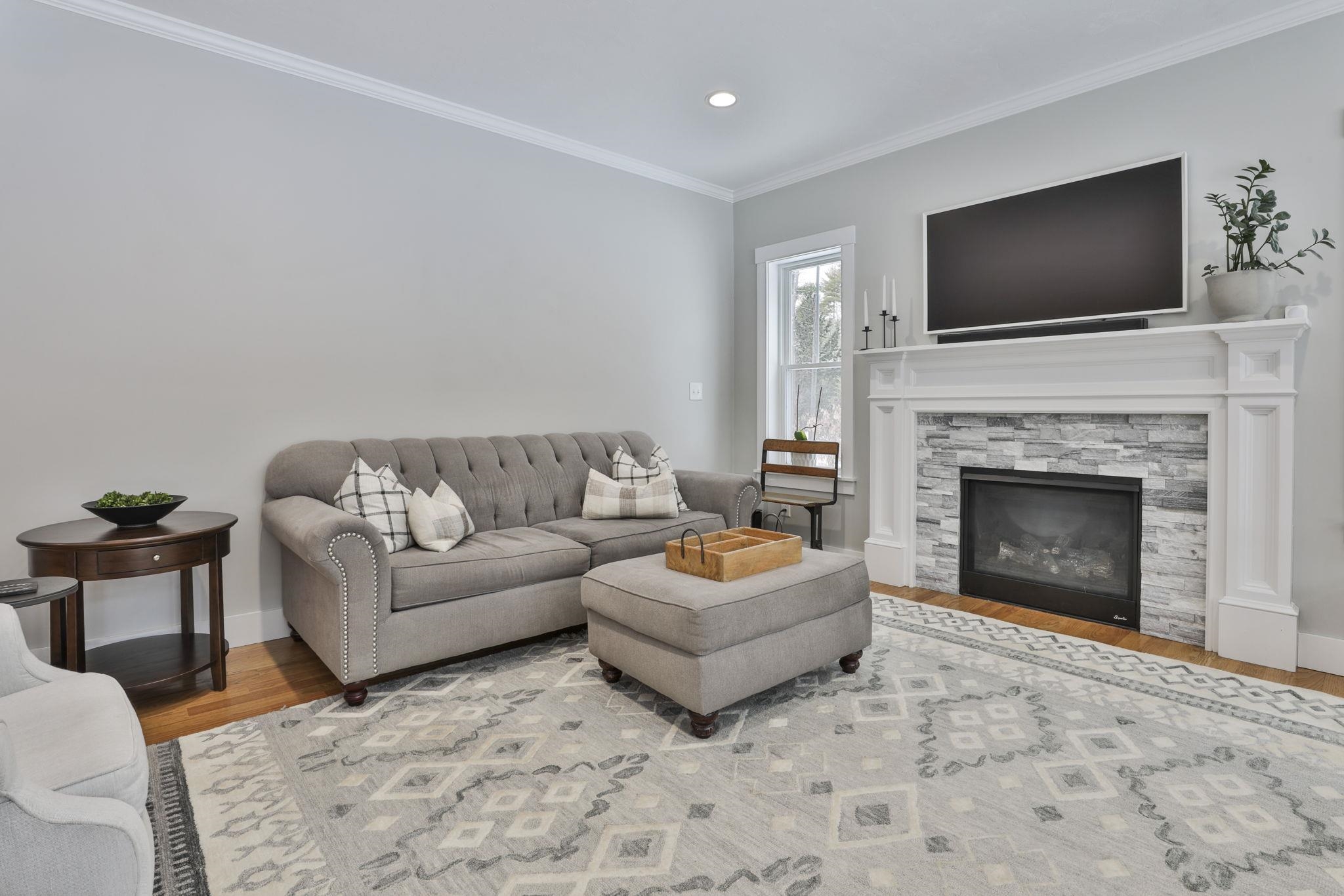 9 Quigley Way Brookline, NH 03033 - Photo 13 of 51