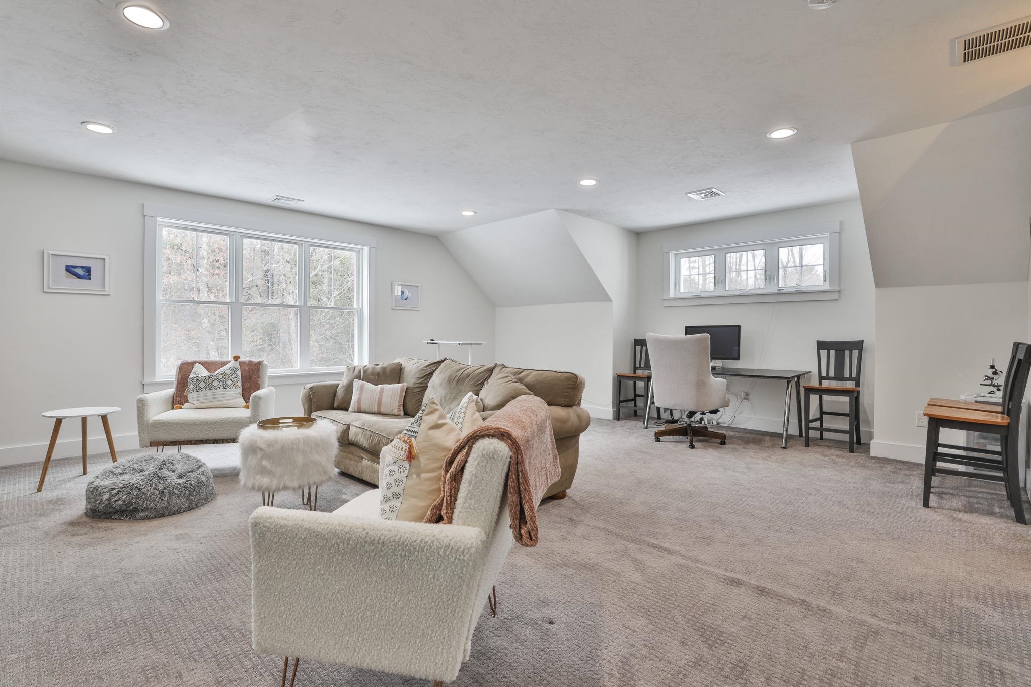 9 Quigley Way Brookline, NH 03033 - Photo 25 of 51