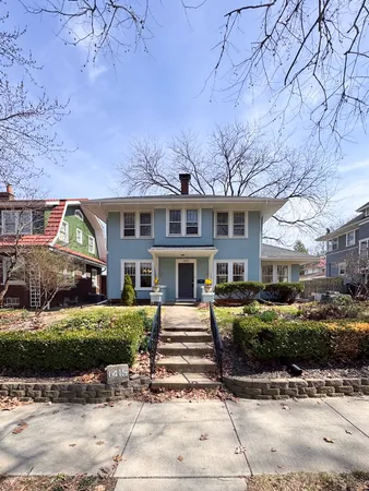 $225,000 | 1415 North Clinton Boulevard, Bloomington, IL 61701