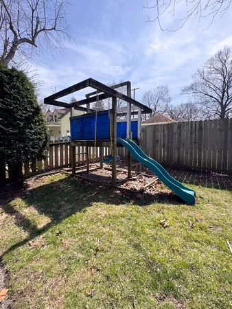 $225,000 | 1415 North Clinton Boulevard, Bloomington, IL 61701