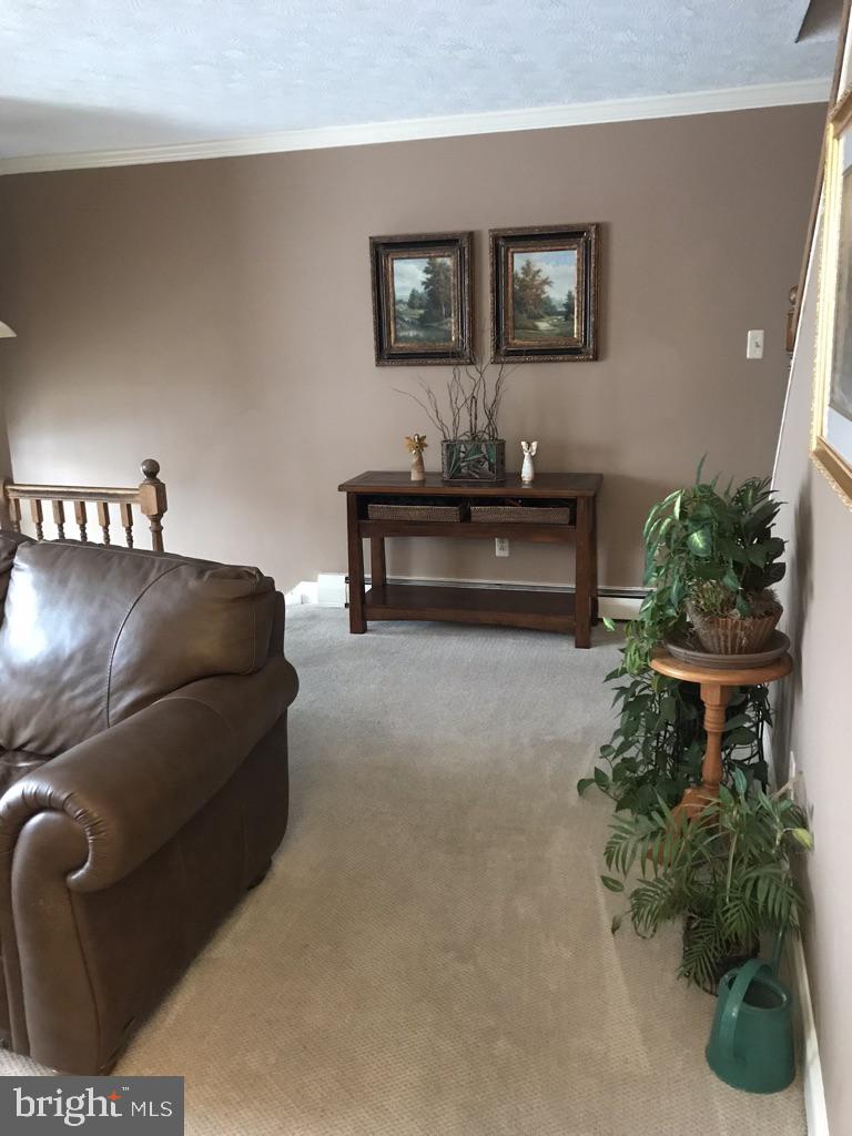 3559 Byrne Road Philadelphia, PA 19154 - Photo 3 of 40 Gallery Image 3