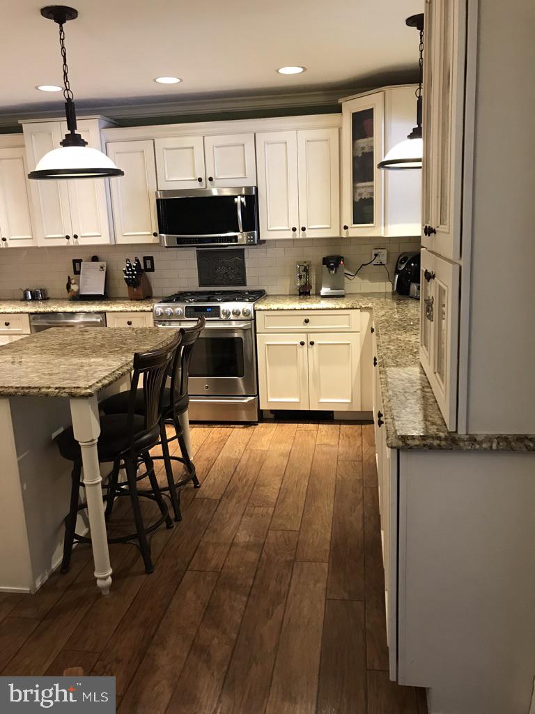3559 Byrne Road Philadelphia, PA 19154 - Photo 9 of 40 Gallery Image 9