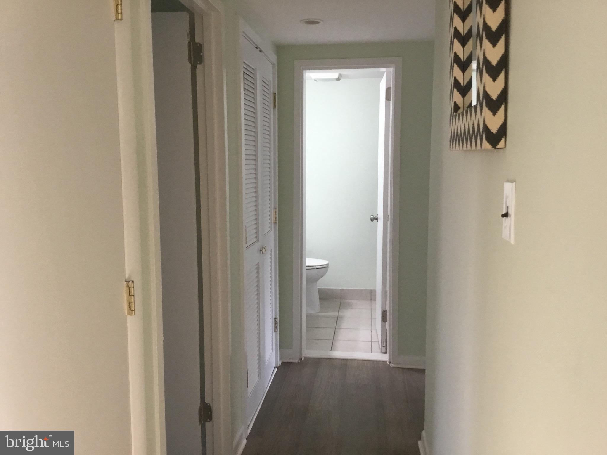 11609 Stoneview Square, Unit 11C Reston, VA 20191 - Photo 18 of 23 a view of a bathroom