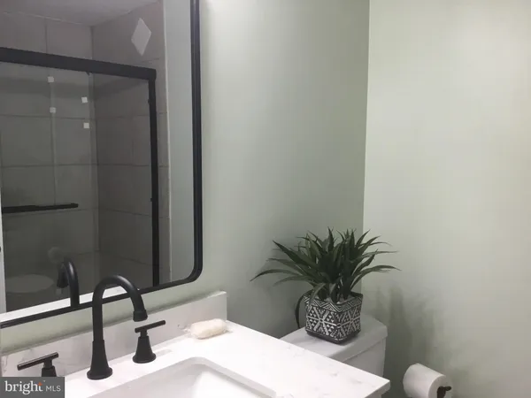 $329,900 | 11609 Stoneview Square, Unit 11C, Reston, VA 20191