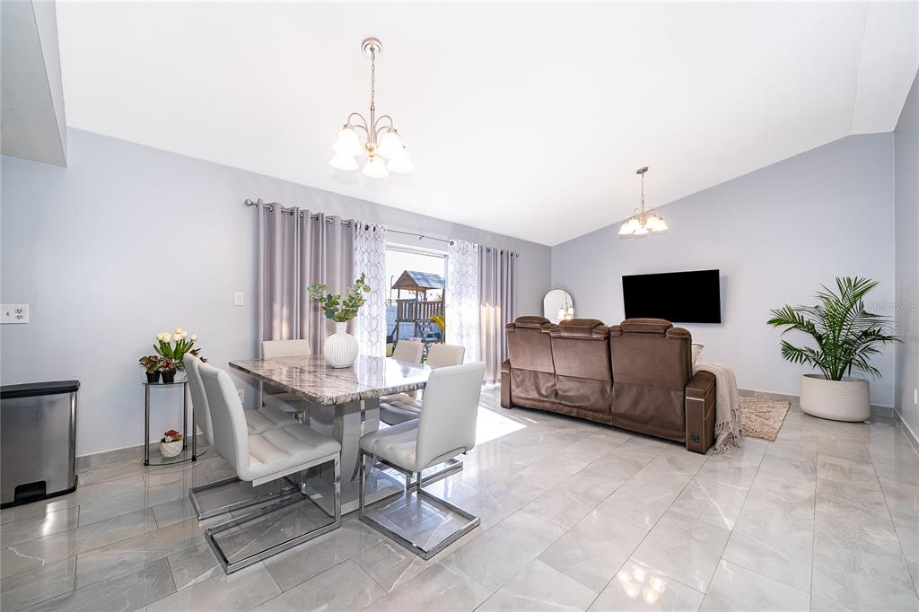 12141 Caper Street Orlando, FL 32837 - Photo 7 of 25