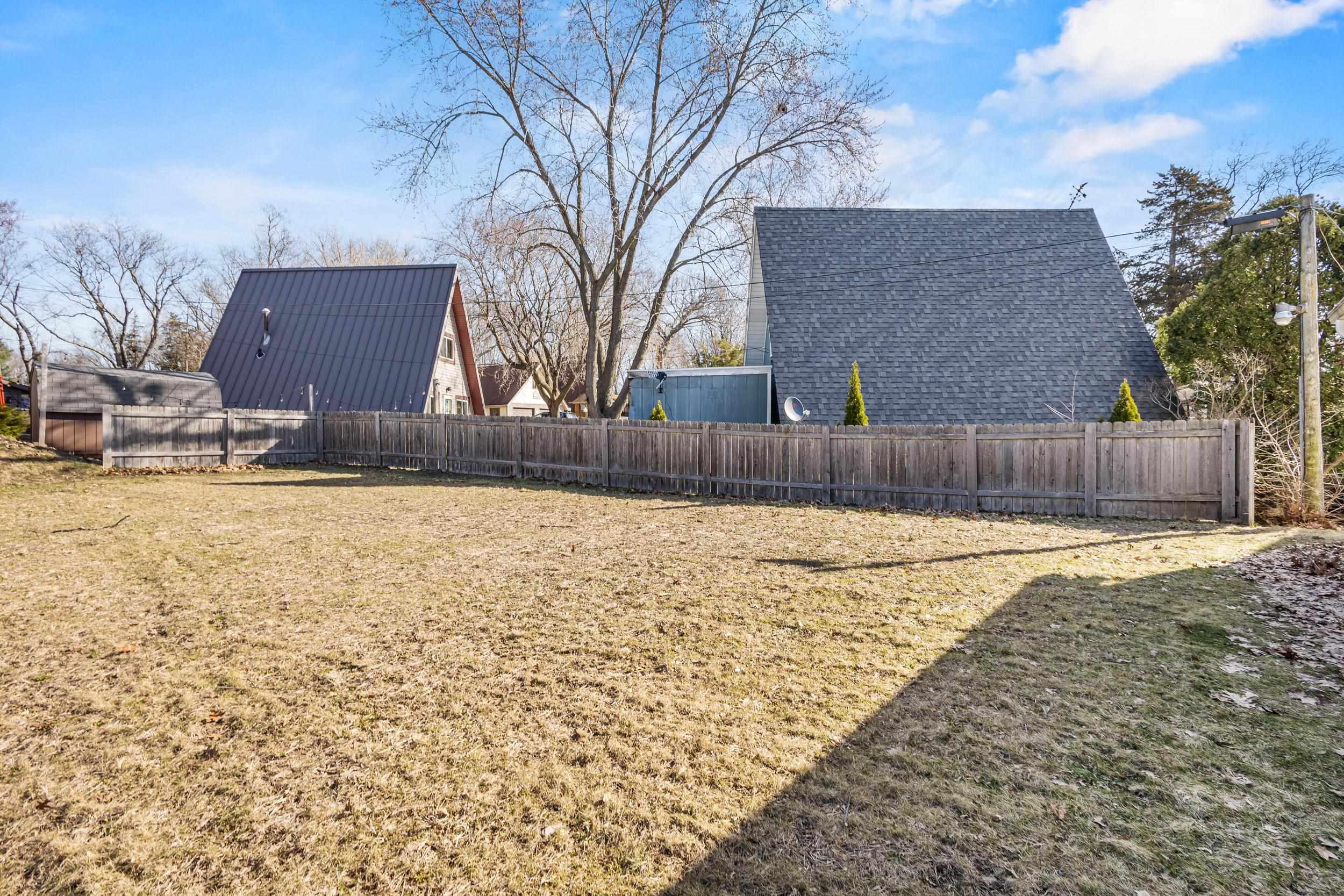 W9384 Ripley Road Cambridge, WI 53523 - Photo 46 of 61