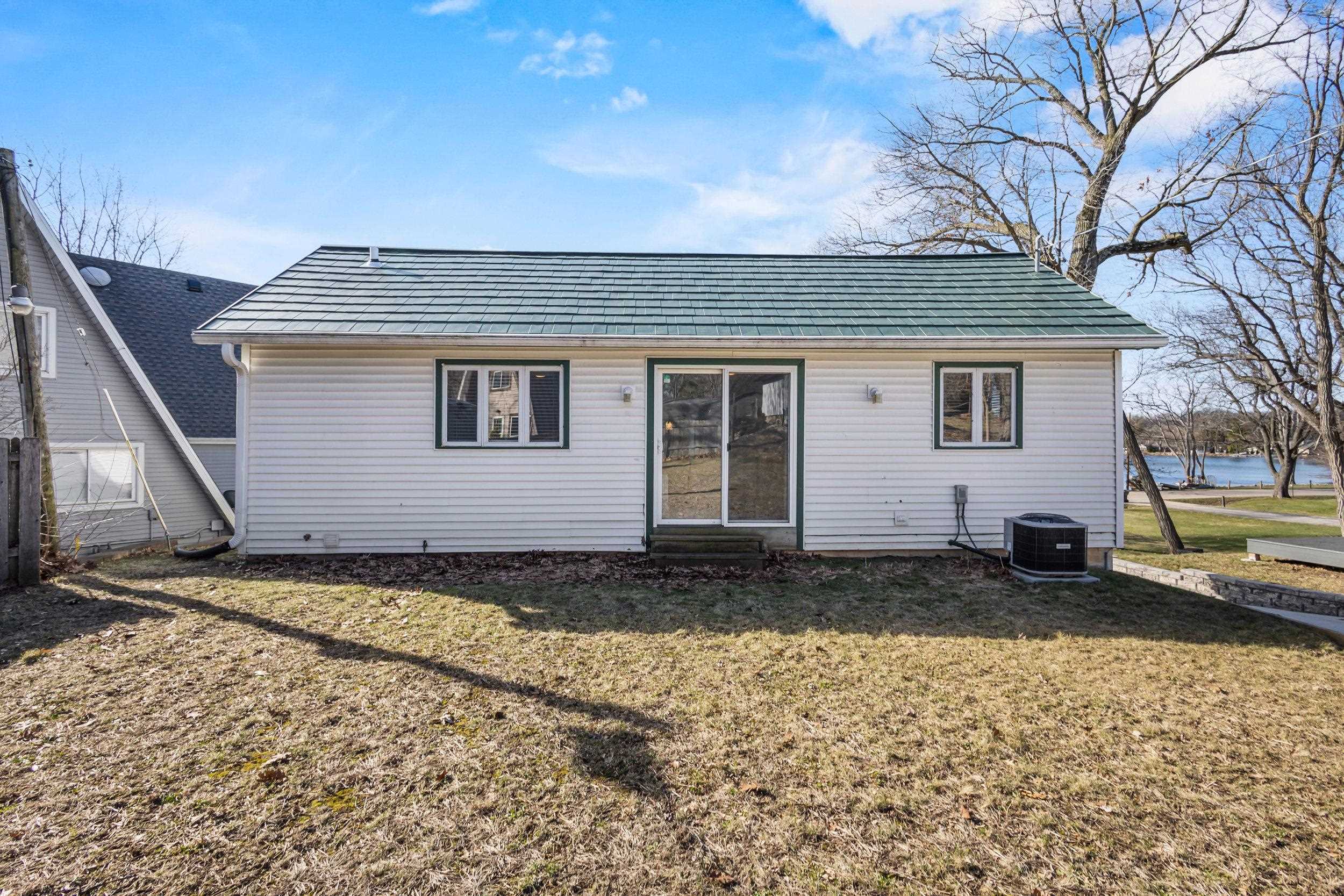 W9384 Ripley Road Cambridge, WI 53523 - Photo 48 of 61