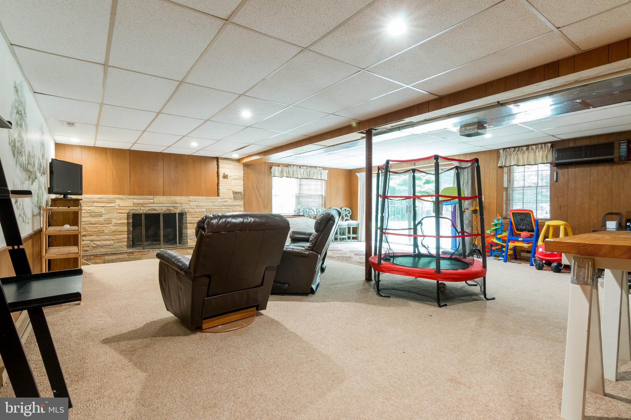 522 Ridge Road Annapolis, MD 21401 - Photo 41 of 50 Large Basement with wood burning fire place!