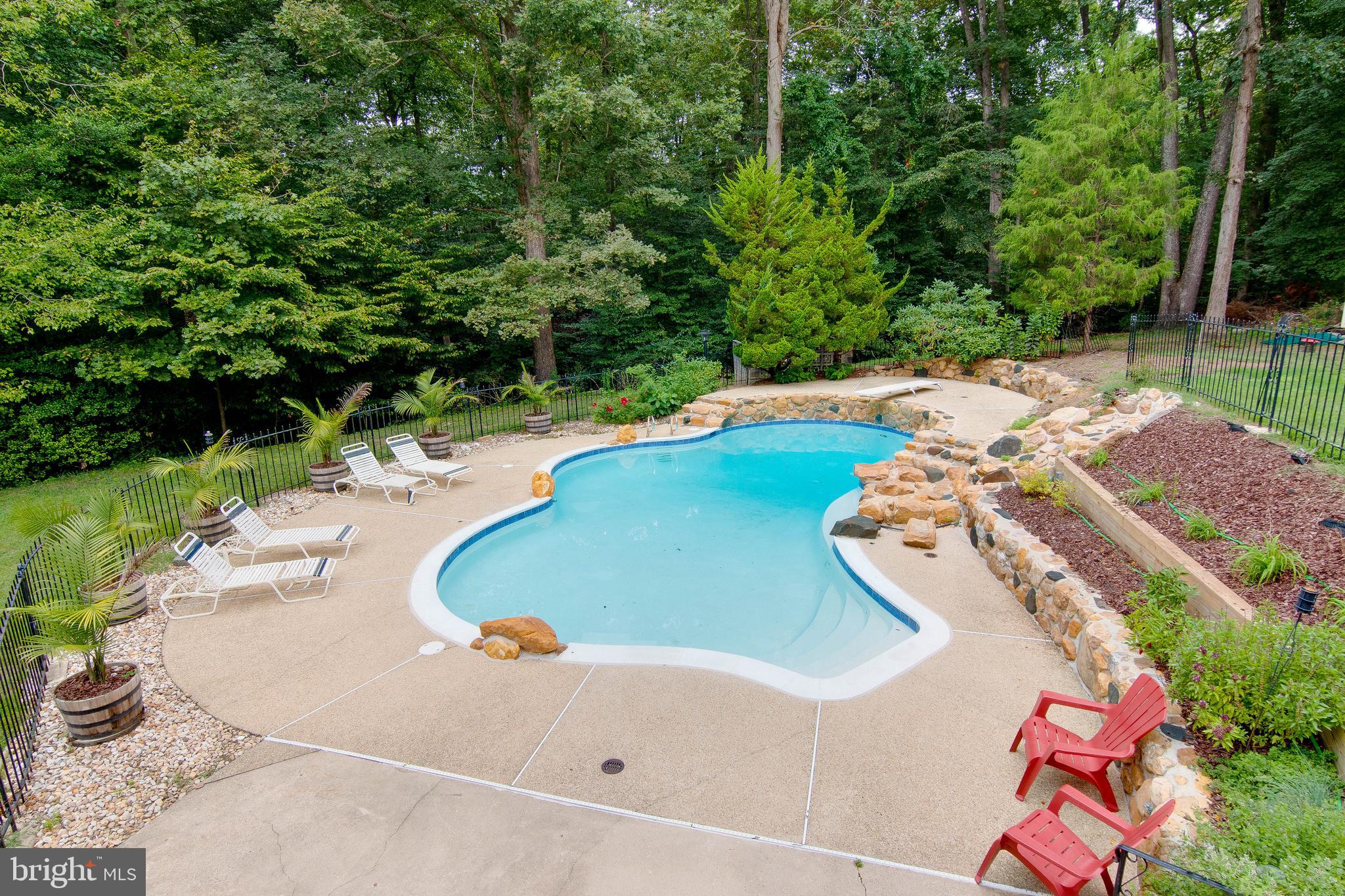 522 Ridge Road Annapolis, MD 21401 - Photo 45 of 50 Fun in the sun with your in-ground pool!