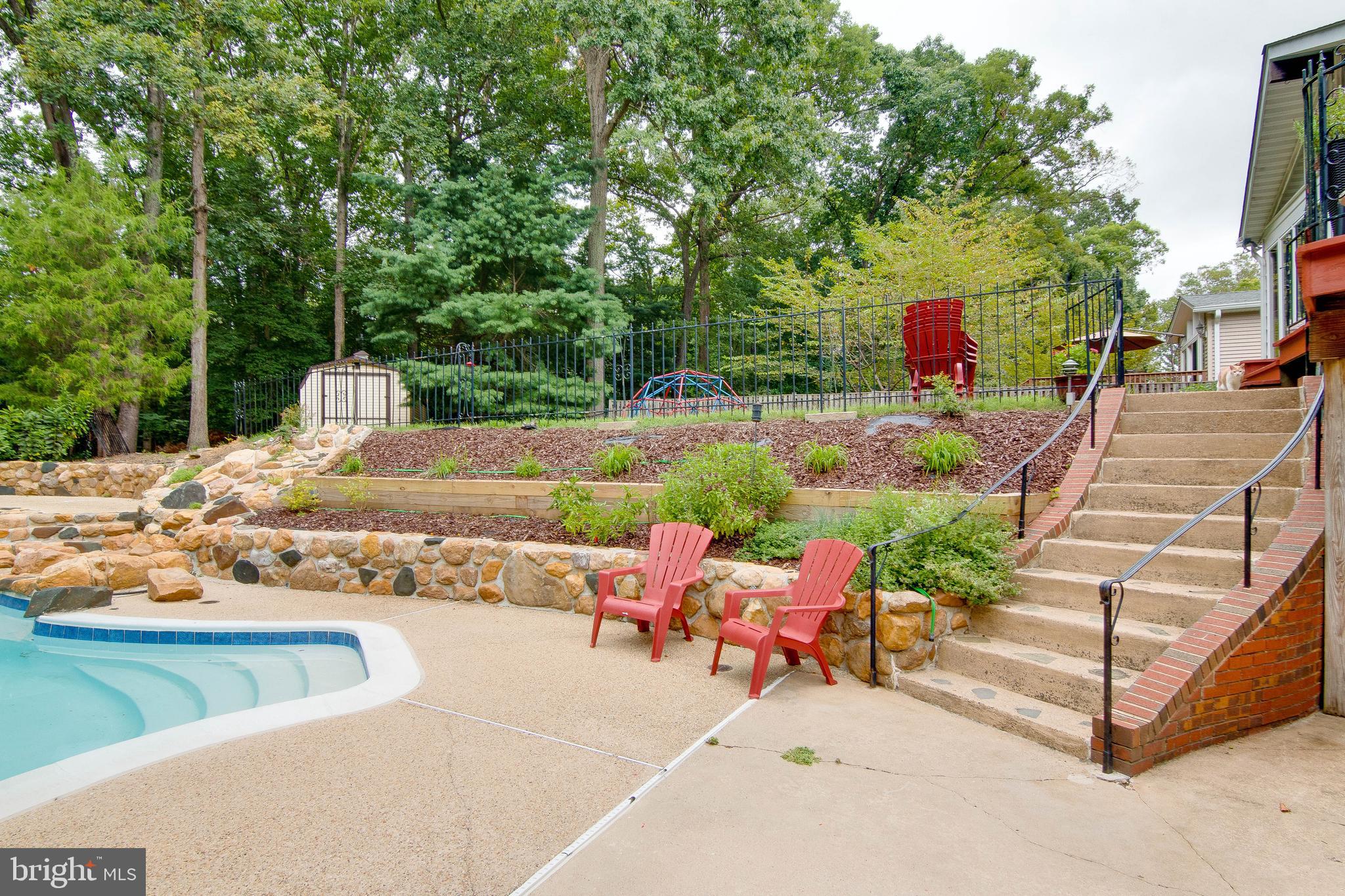 522 Ridge Road Annapolis, MD 21401 - Photo 48 of 50 Separate play area!