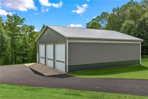 $1,150,000 | 16122 361st Street, Stanley, WI 54768