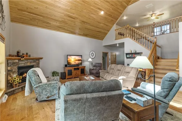 $1,150,000 | 16122 361st Street, Stanley, WI 54768