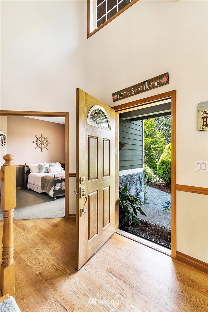 16632 101st Place Southeast Snohomish, WA 98290 - Photo 3 of 25 Gallery Image 3