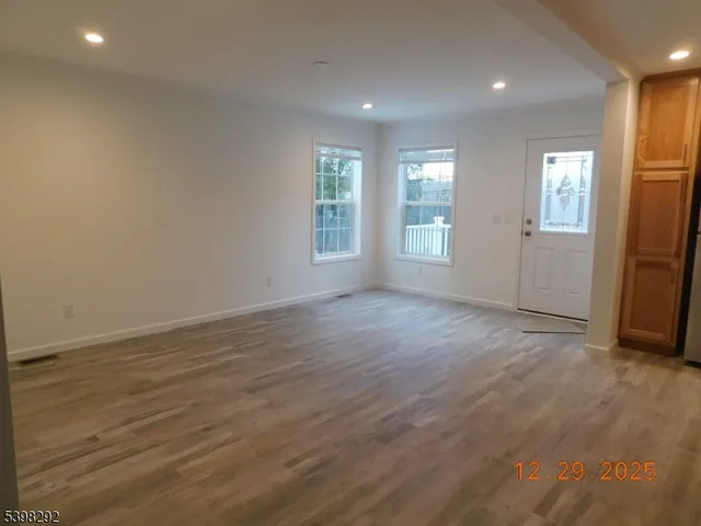 $135,000 | 9 Front Street, Oxford, NJ 07863