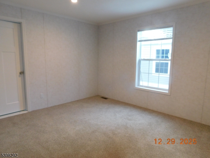 9 Front Street Oxford, NJ 07863 - Photo 8 of 18