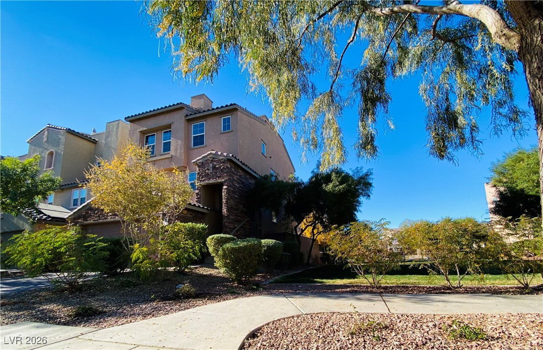 355 Gracious Way Henderson, NV 89011 - Photo 2 of 65