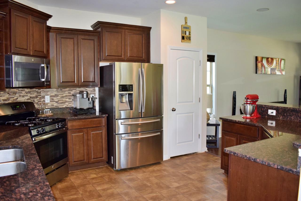 630 South Windowpane Way Duncan, SC 29334 - Photo 10 of 36 Gallery Image 10