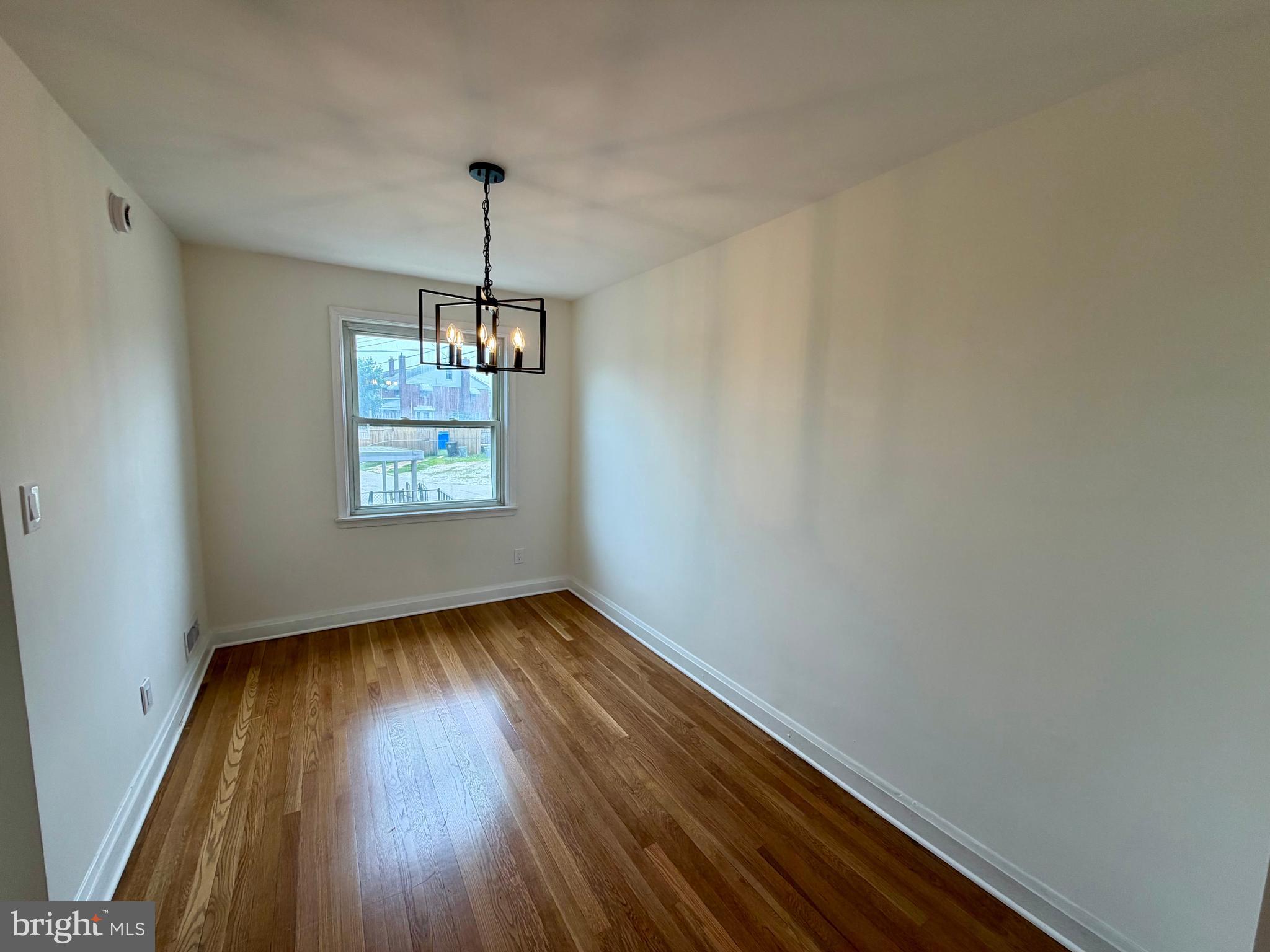 647 Dunwich Way Baltimore, MD 21221 - Photo 4 of 19