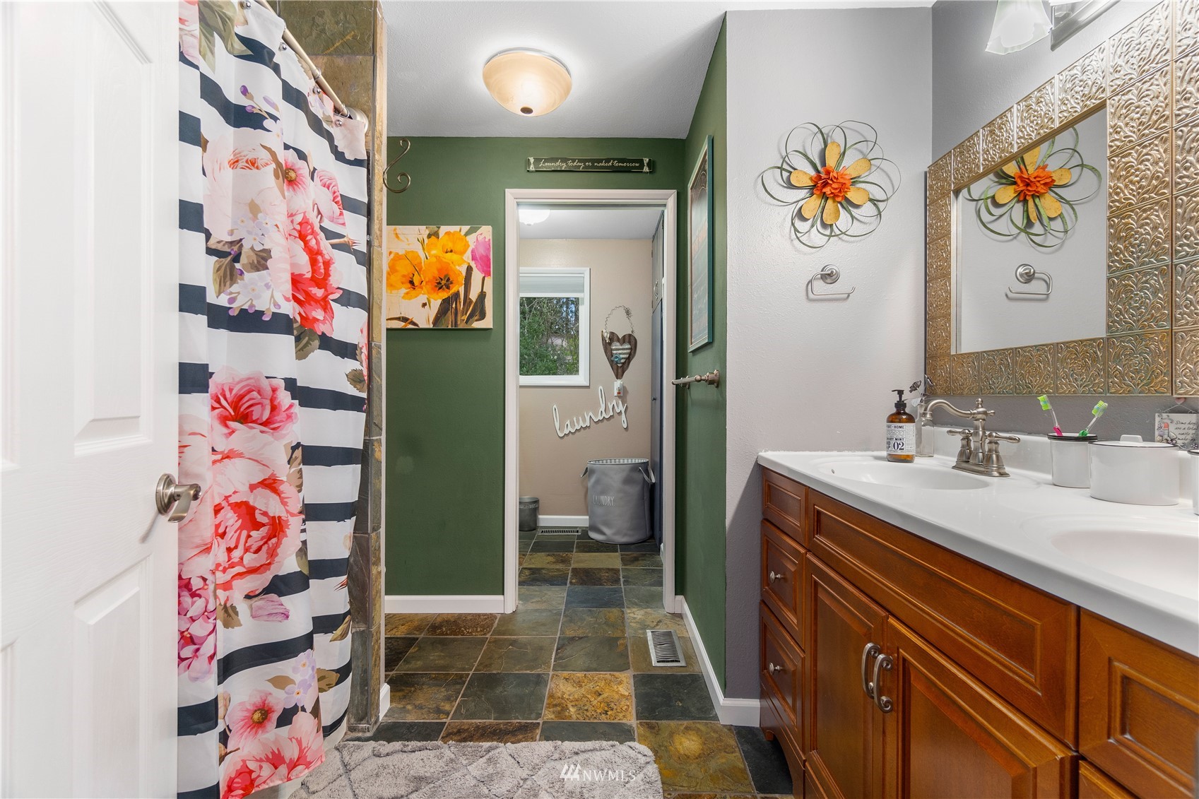 151 Fircrest Road Napavine, WA 98532 - Photo 15 of 28 a bathroom with a sink a vanity and a curtain