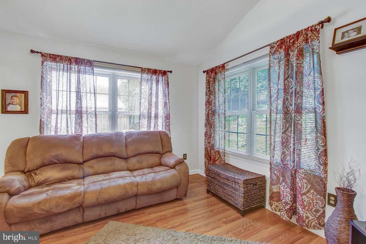 2866 Robin Road York, PA 17404 - Photo 11 of 25 Gallery Image 11