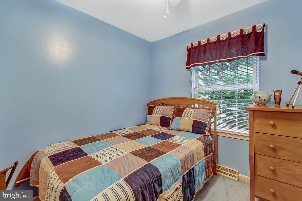 2866 Robin Road York, PA 17404 - Photo 16 of 25 Gallery Image 16