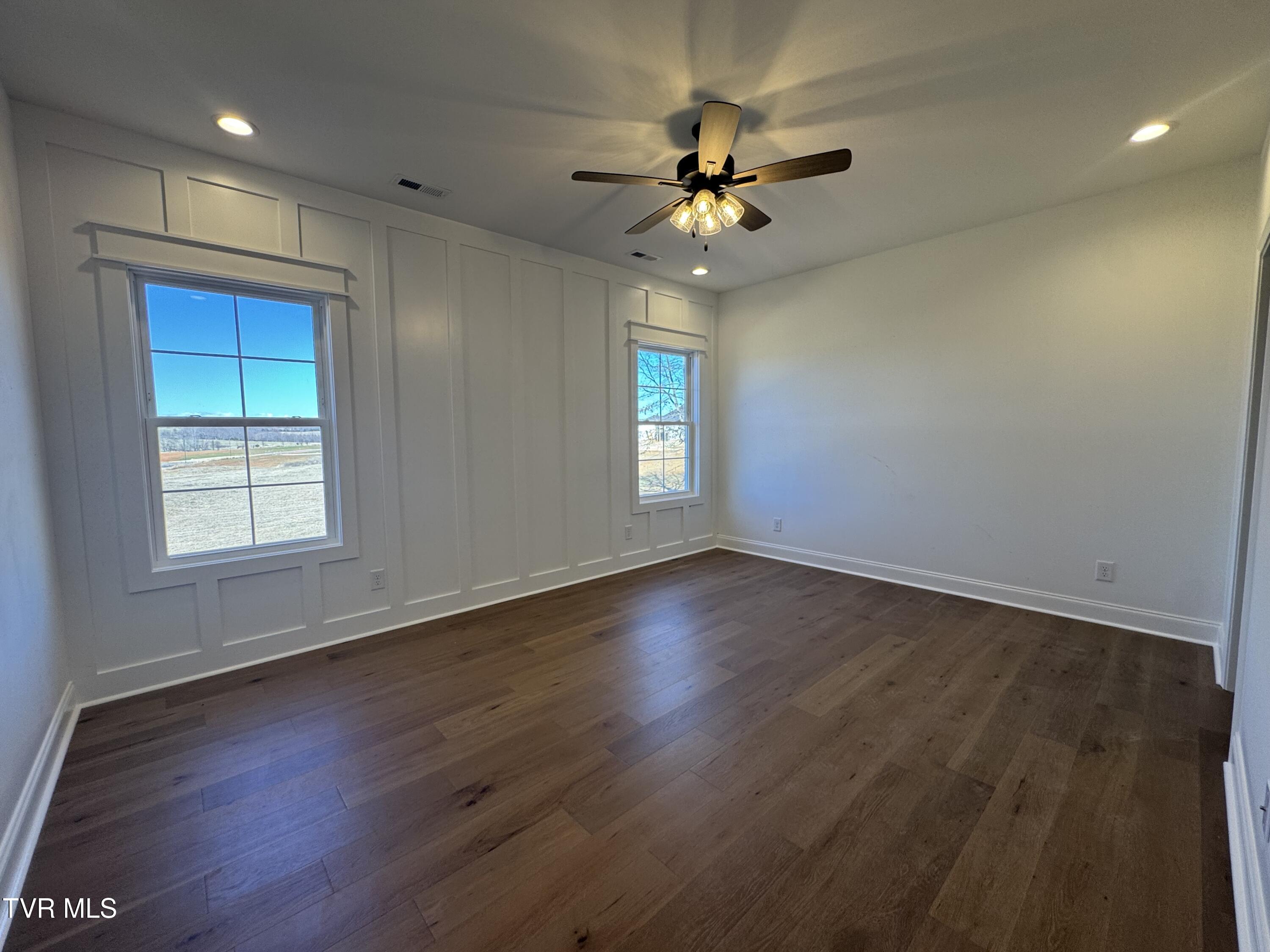 1208 Hawley Road Blountville, TN 37617 - Photo 11 of 30 IMG_2435