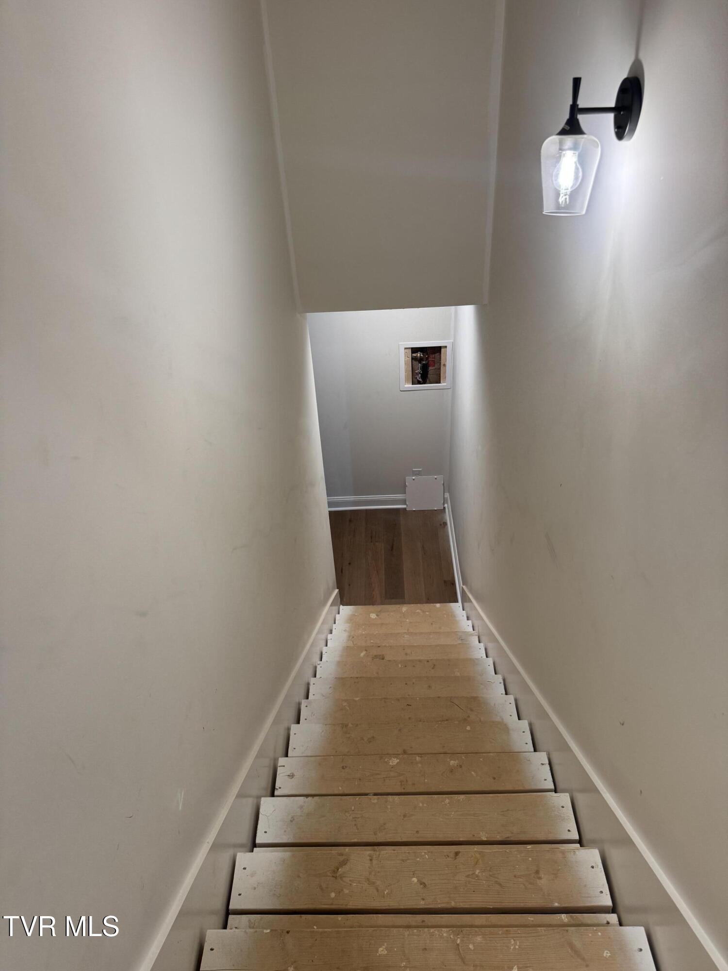 1208 Hawley Road Blountville, TN 37617 - Photo 20 of 30 IMG_2440