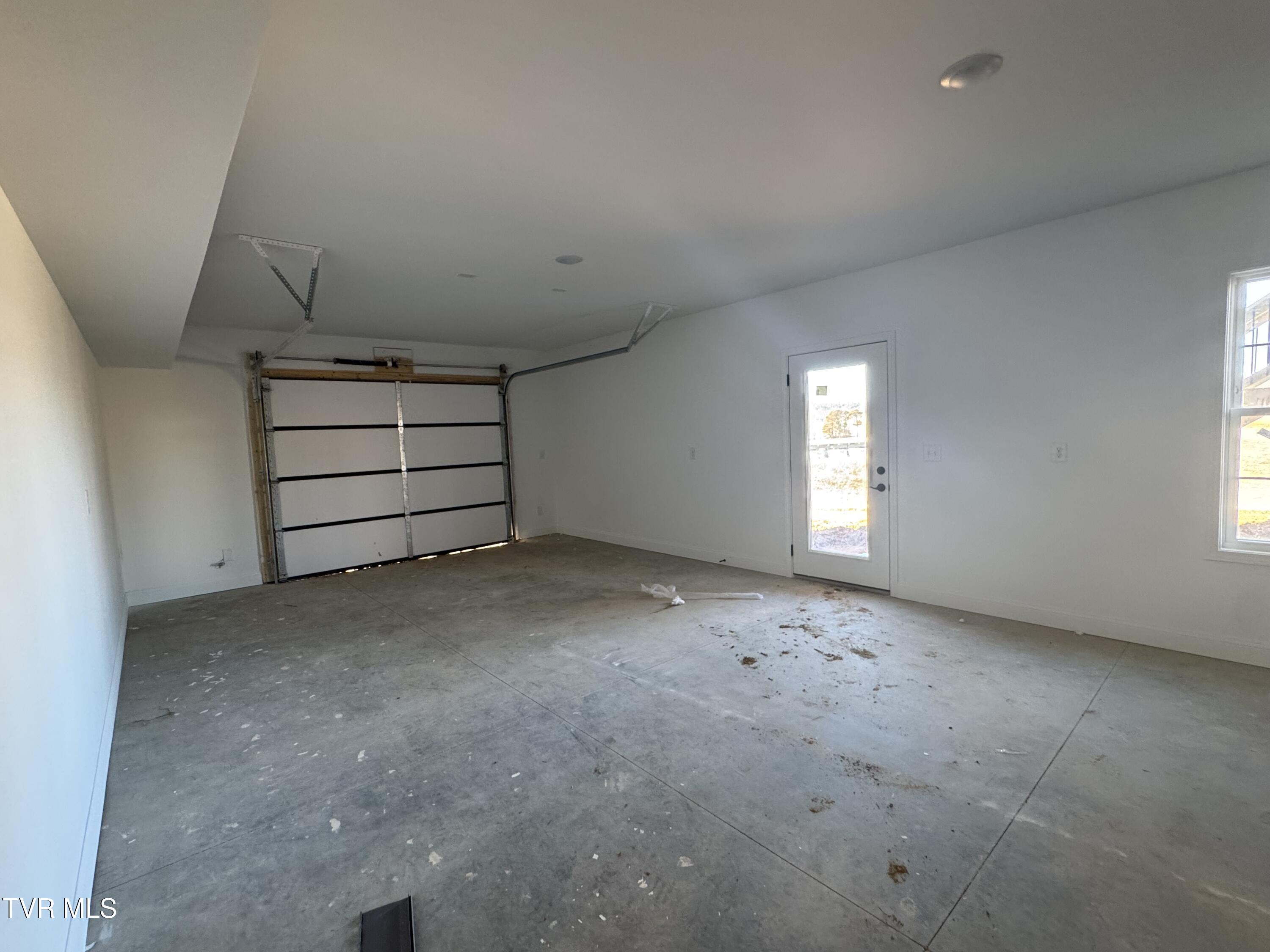 1208 Hawley Road Blountville, TN 37617 - Photo 25 of 30 IMG_2446