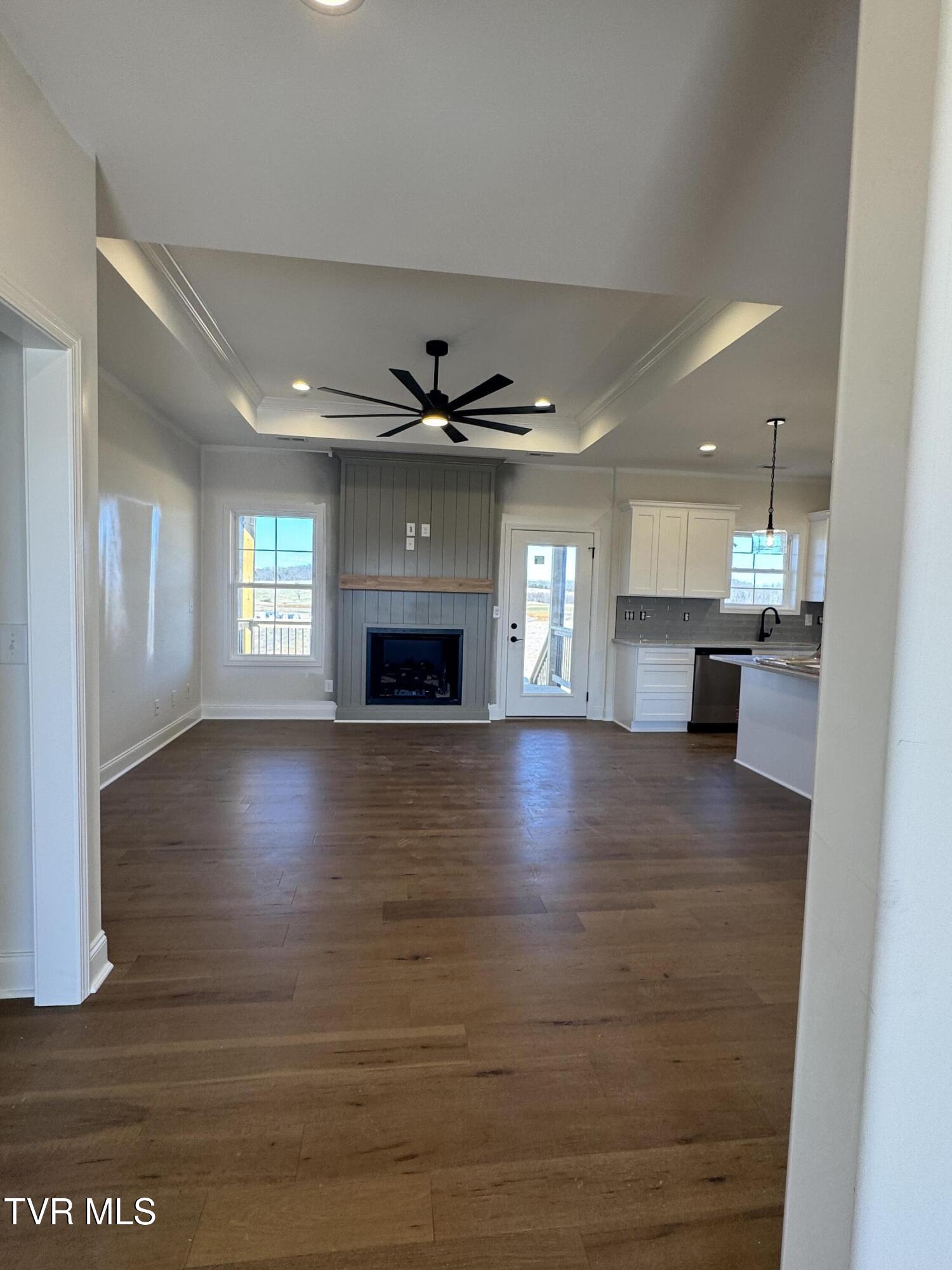 1208 Hawley Road Blountville, TN 37617 - Photo 6 of 30 IMG_2423