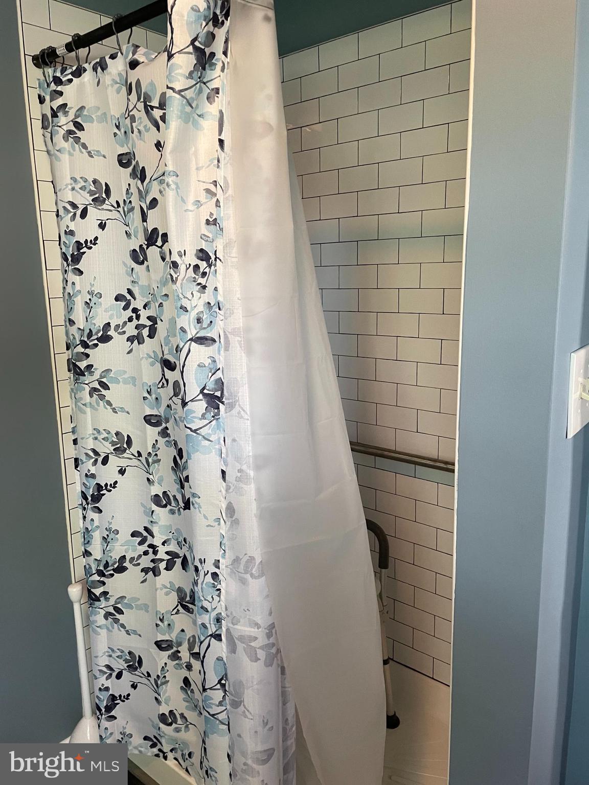 1909 Rickerts Road Perkasie, PA 18944 - Photo 20 of 32 Full stand-up shower in in-law suite