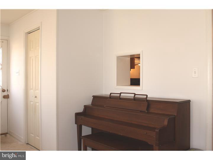230 Dallas Road Willow Grove, PA 19090 - Photo 9 of 17 Bonus Room