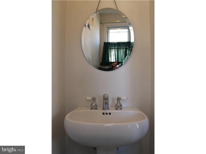 230 Dallas Road Willow Grove, PA 19090 - Photo 10 of 17 Half Bath